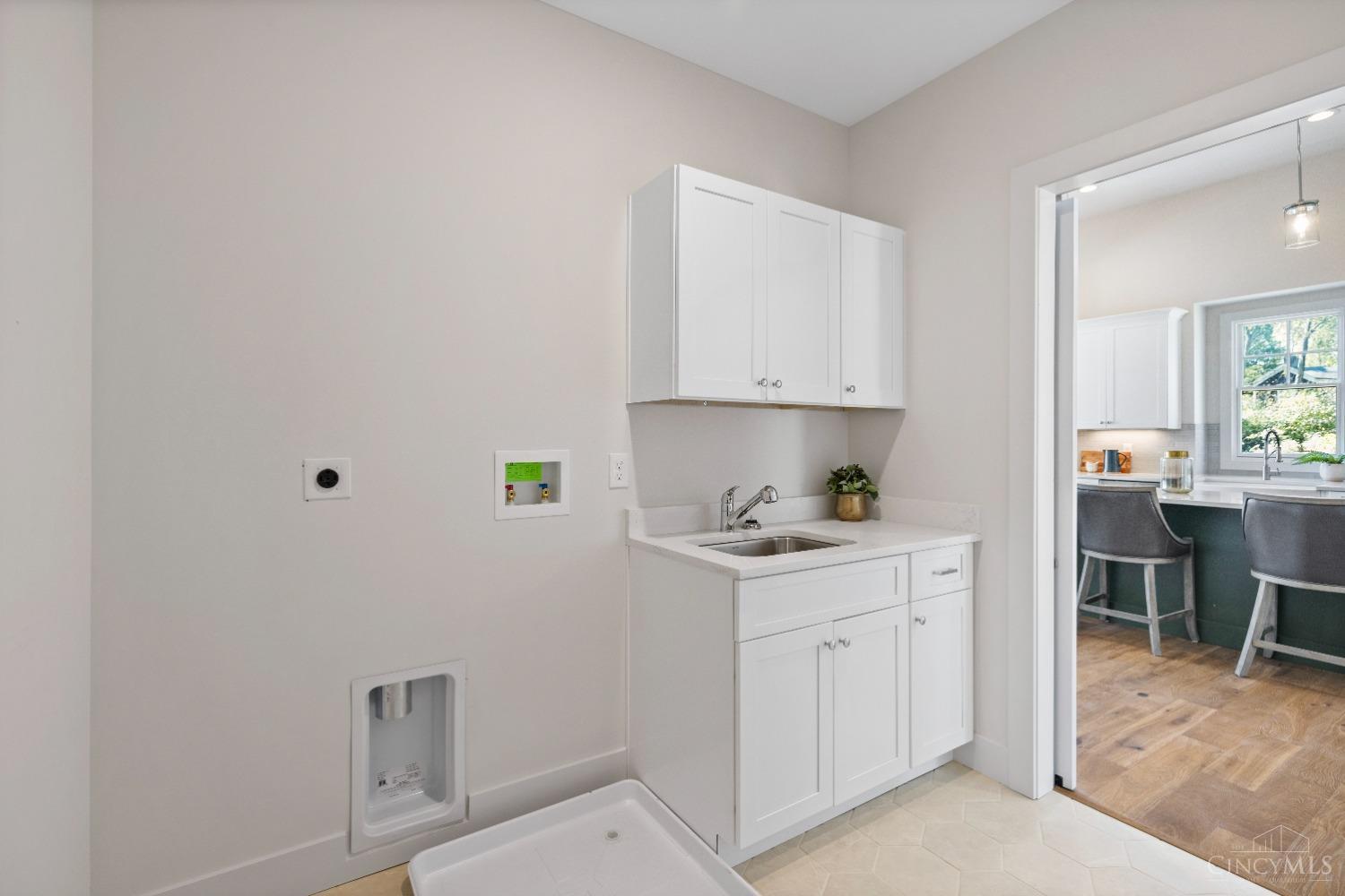 5912 Woodland Ln Property Photo 26