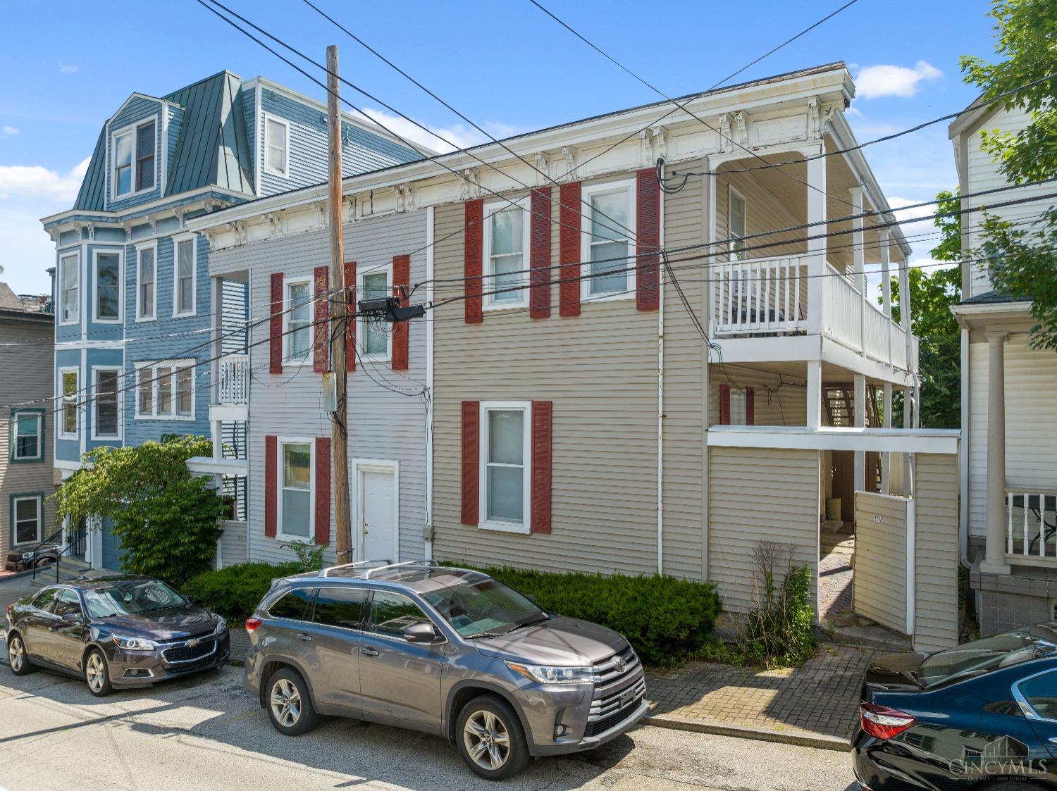 1112 Fuller St Property Photo 1