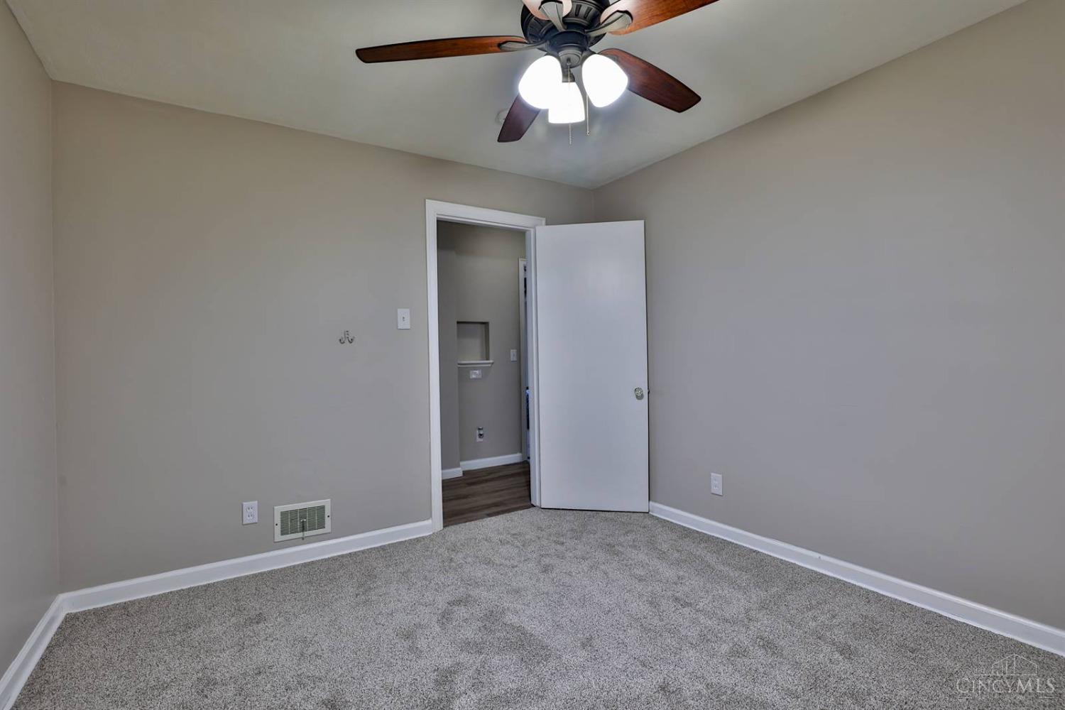 5160 Zion Rd Property Photo 19