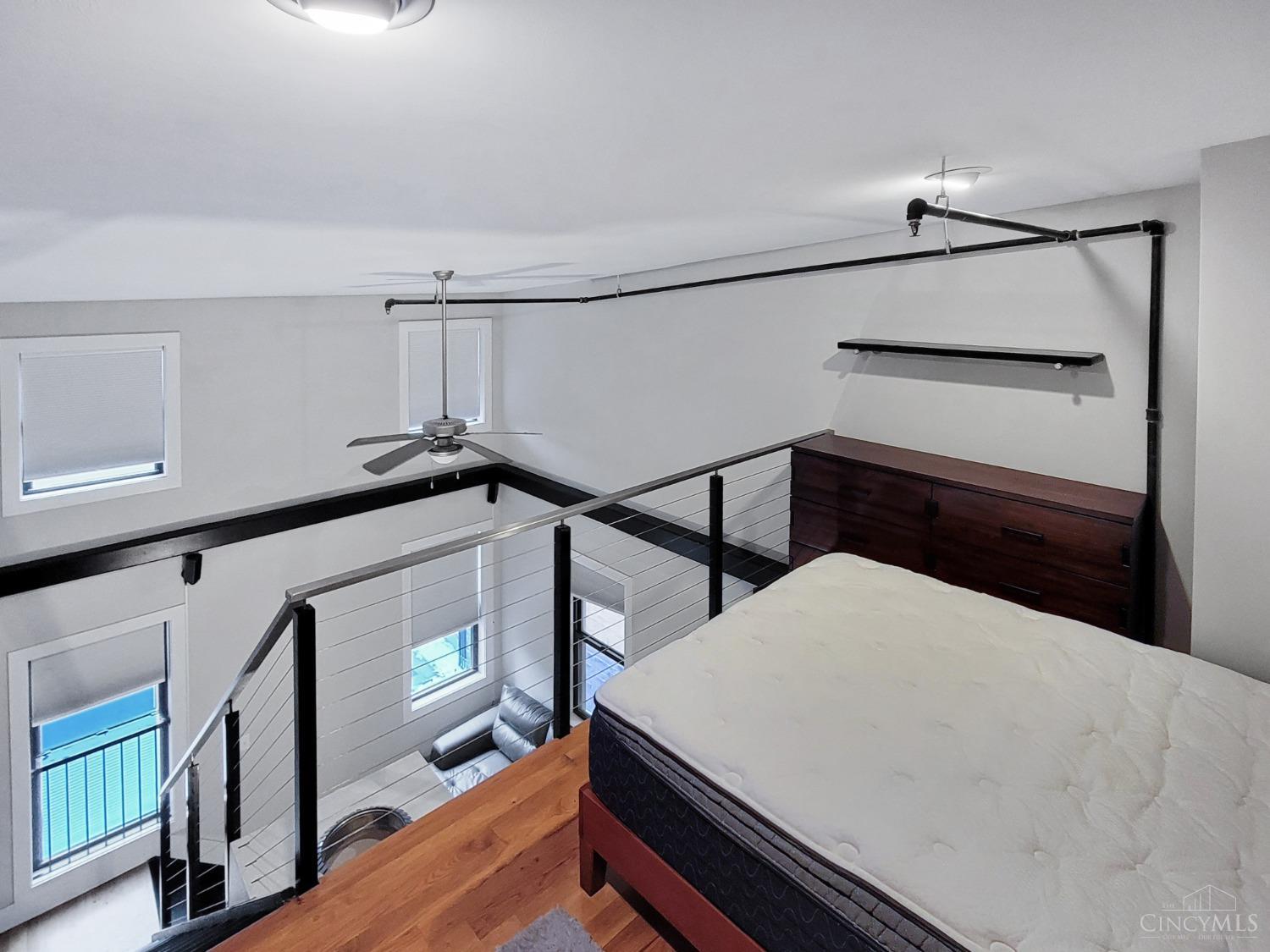1432 Race Street Property Photo 14
