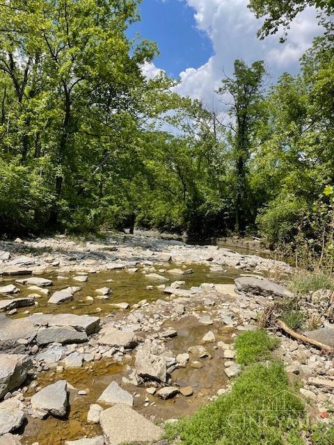 5531 Clough Pike Property Photo 9