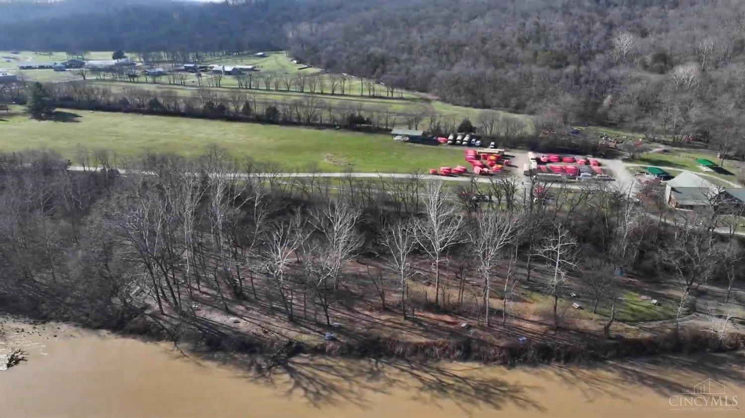 7040 Whitewater River Ln Property Photo 34