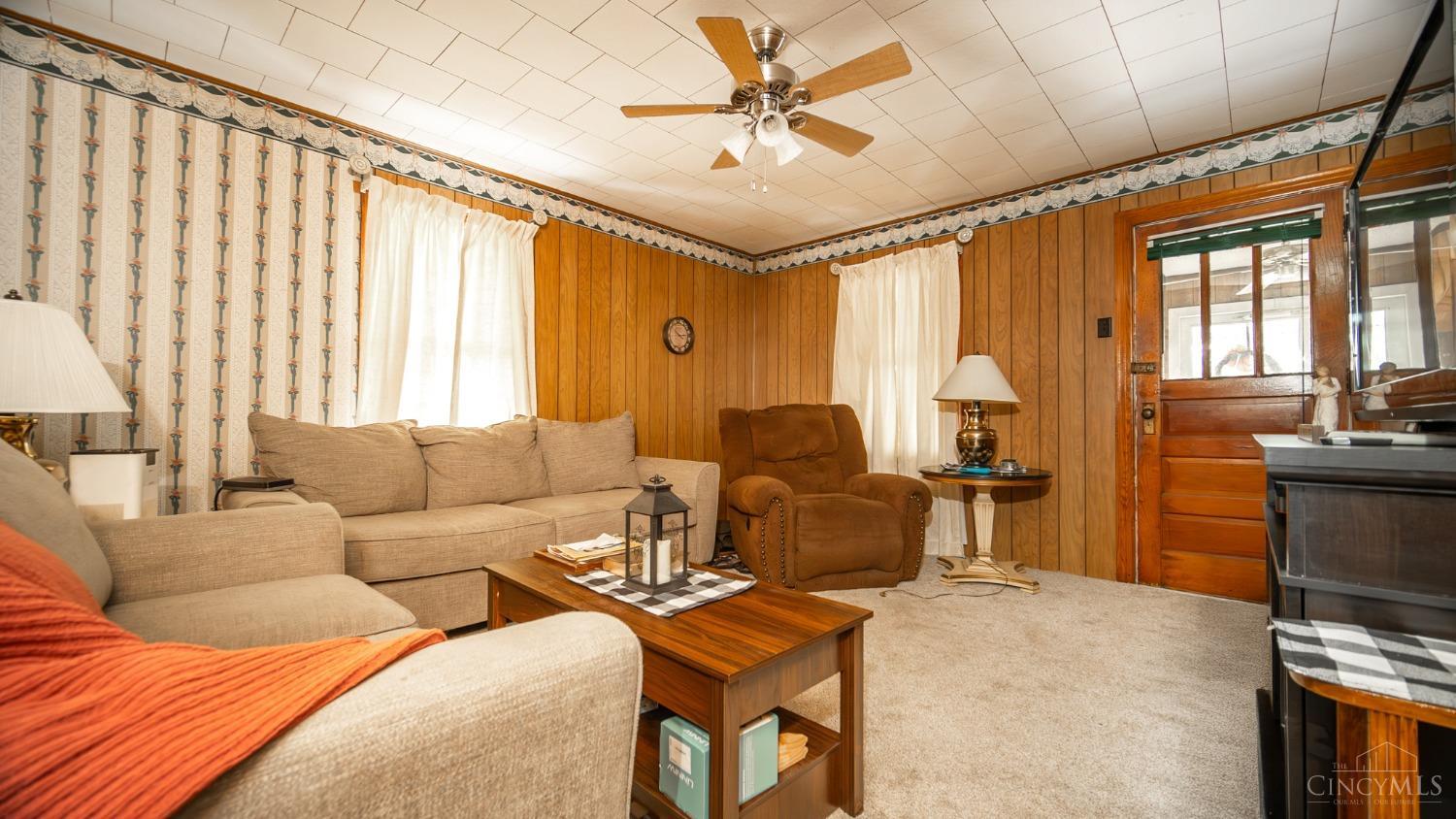 353 Chestnut Ridge Rd Property Photo 13