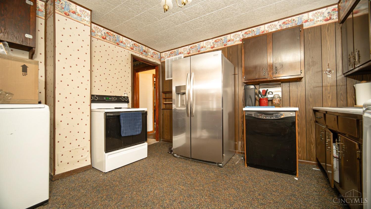 353 Chestnut Ridge Rd Property Photo 16