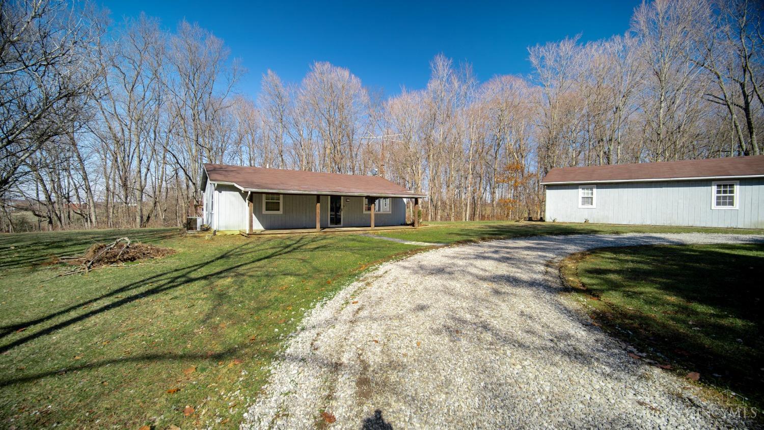 370 Redbud Ln Property Photo 37
