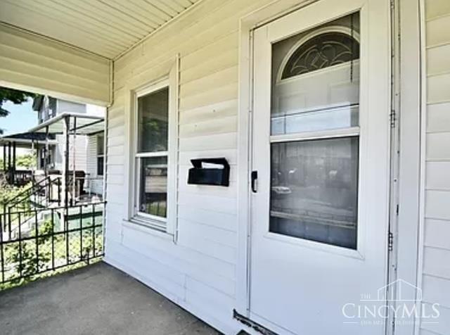 1650 Singer Ave Property Photo 3