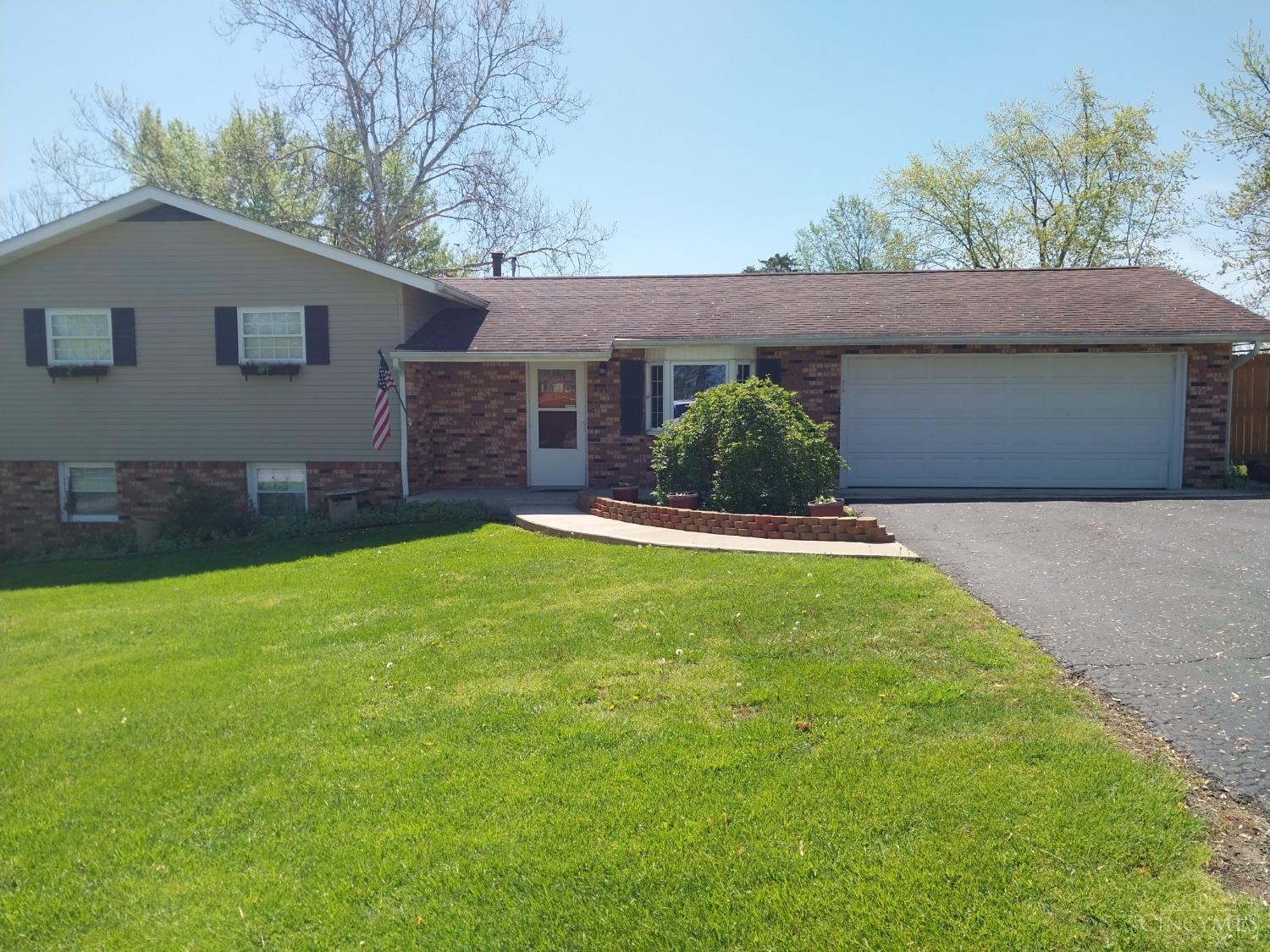 103 Elizabeth Drive Picture