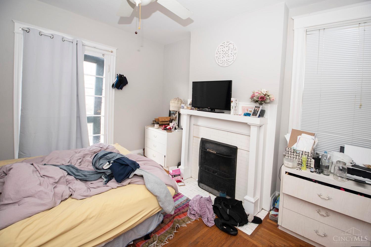 2426 Fairview Avenue Property Photo 7