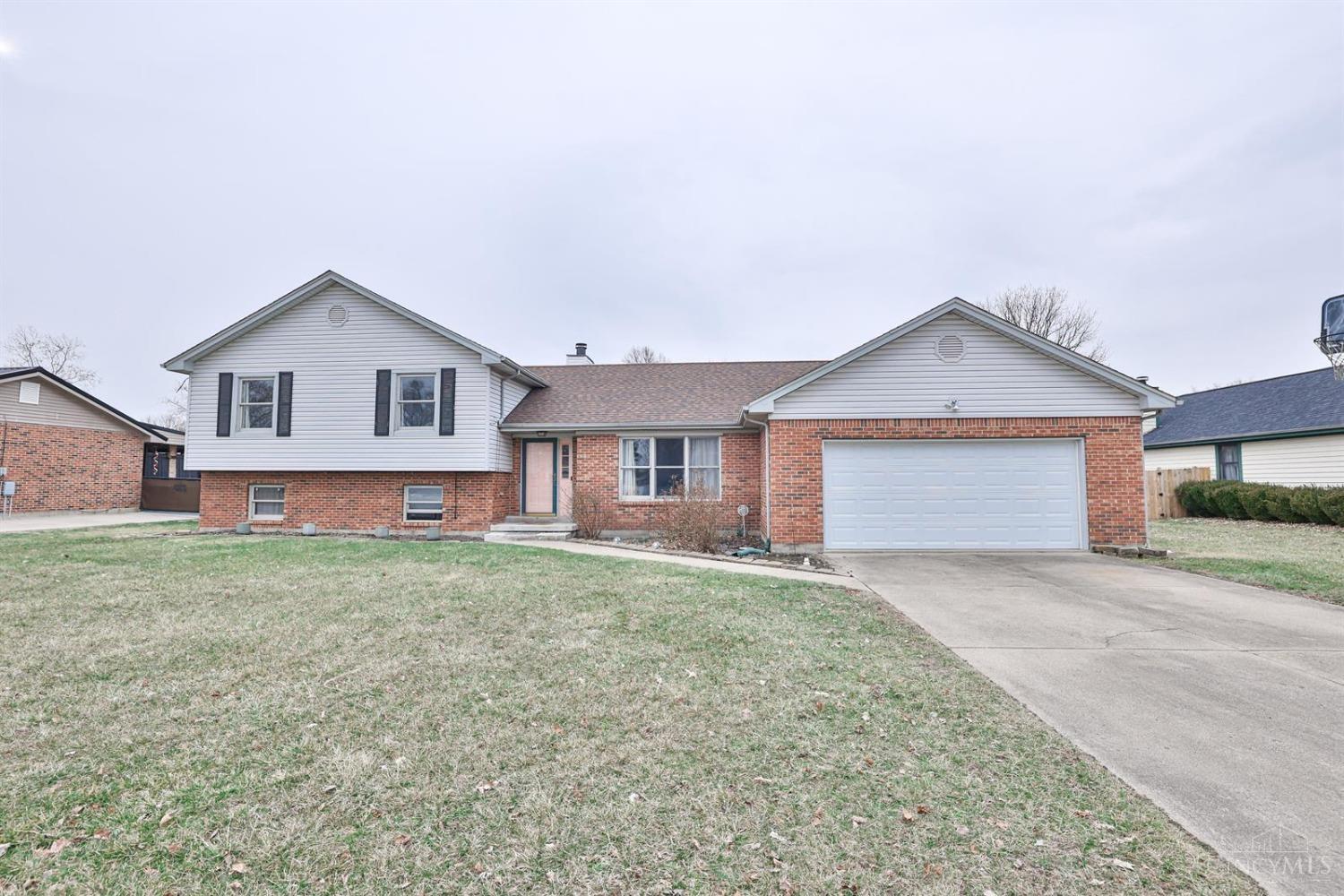 120 Vernon Pl Property Photo 1