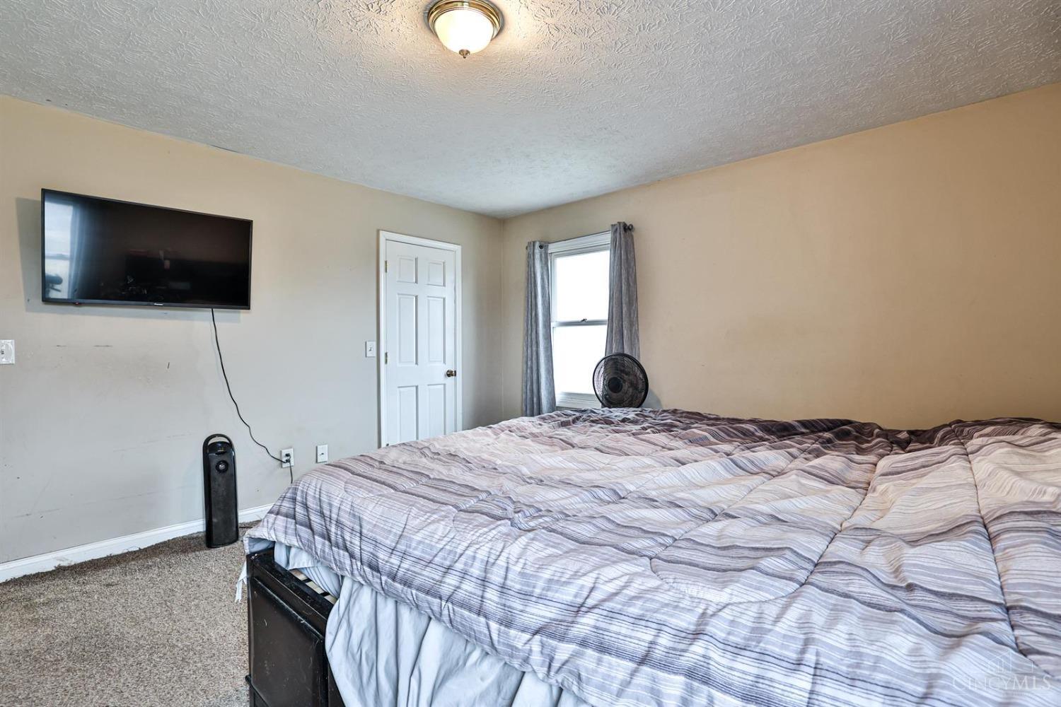 120 Vernon Pl Property Photo 15