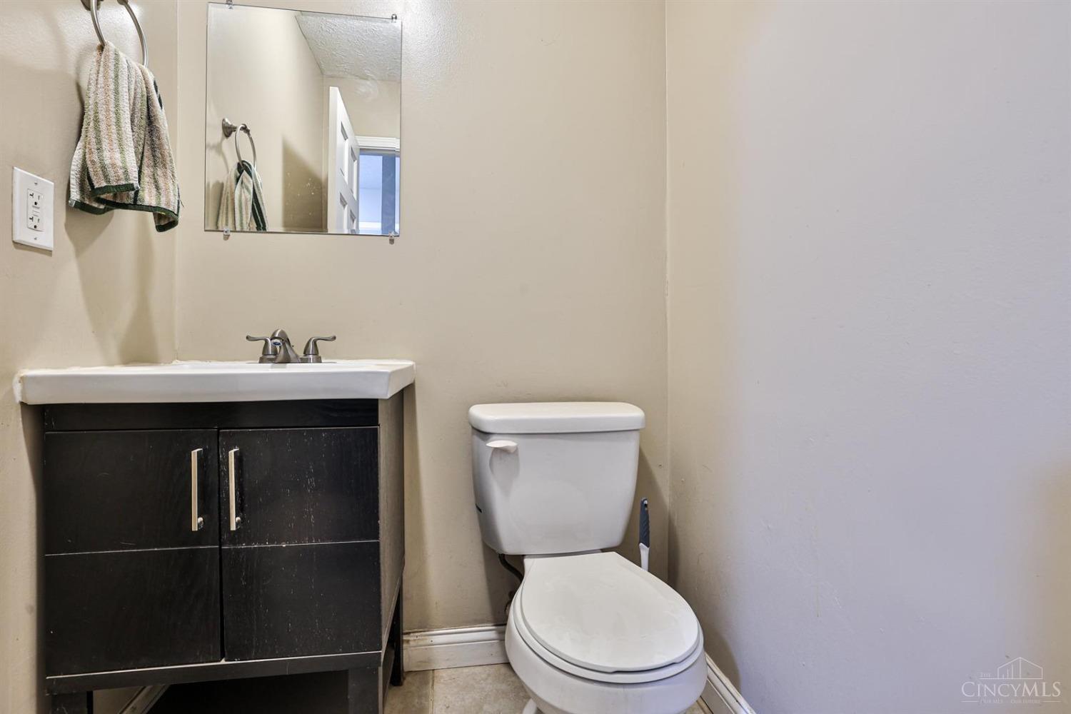 120 Vernon Pl Property Photo 22