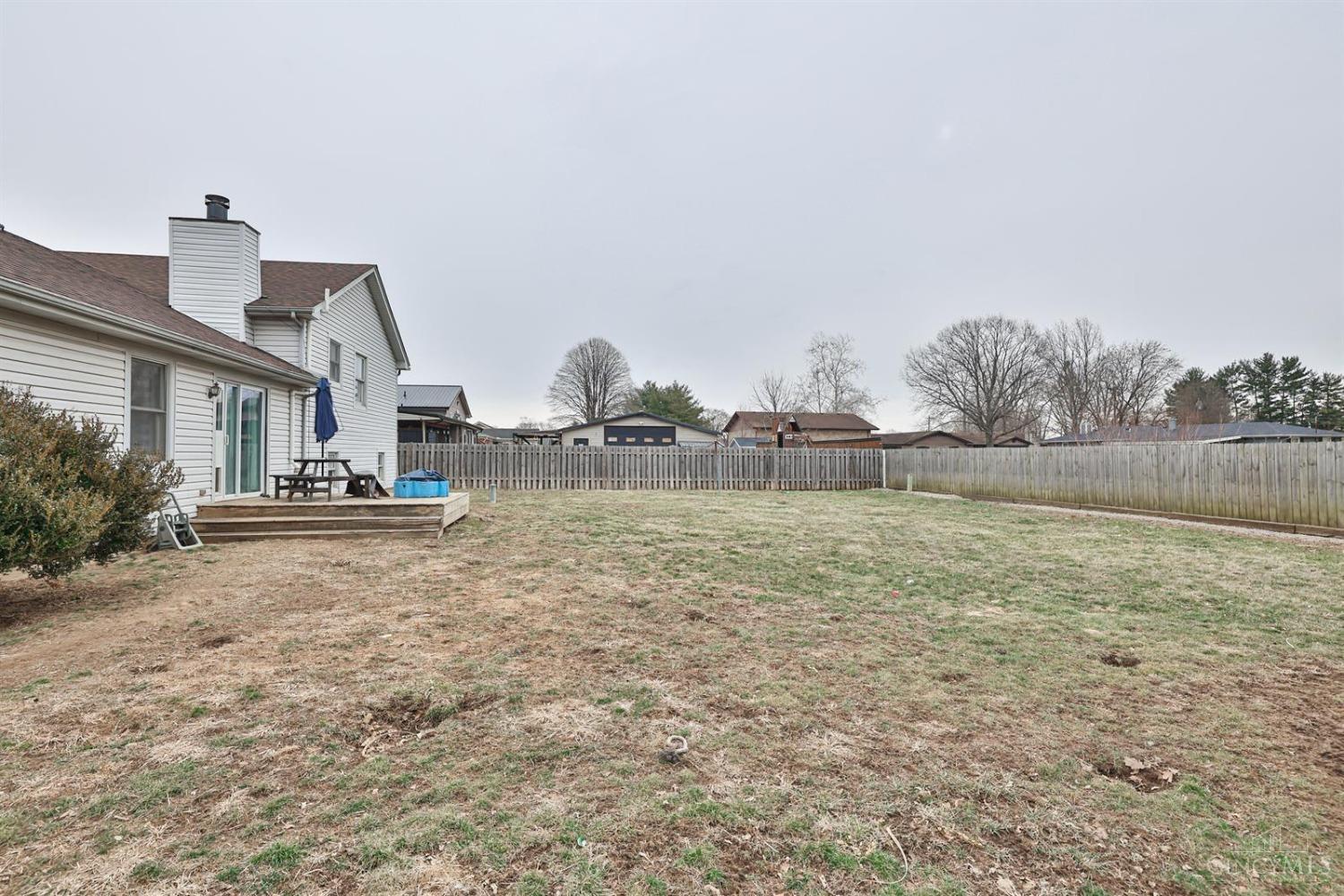 120 Vernon Pl Property Photo 27