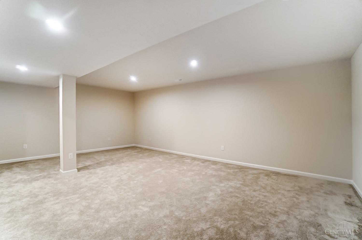 2301 Sir Barton Dr Property Photo 37