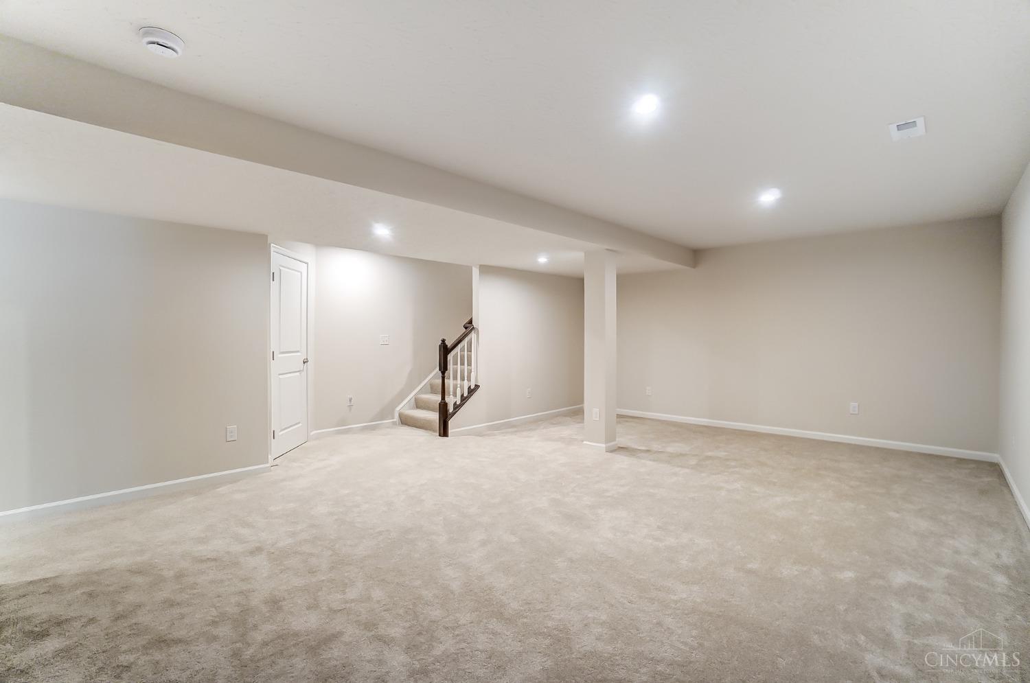 2301 Sir Barton Dr Property Photo 38