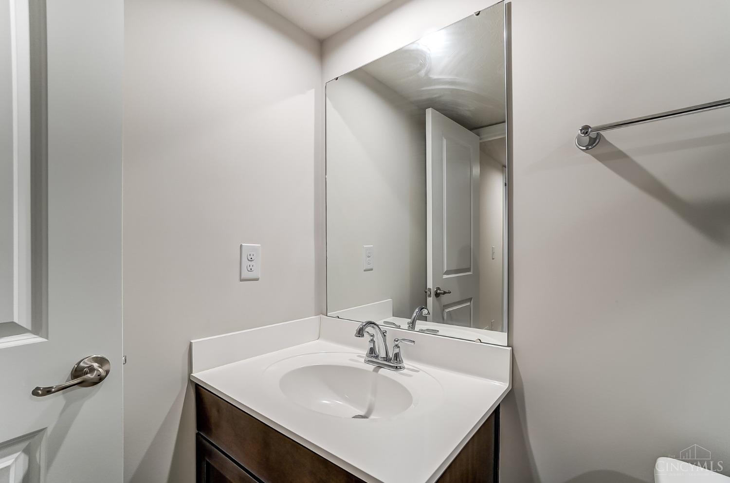 2301 Sir Barton Dr Property Photo 43