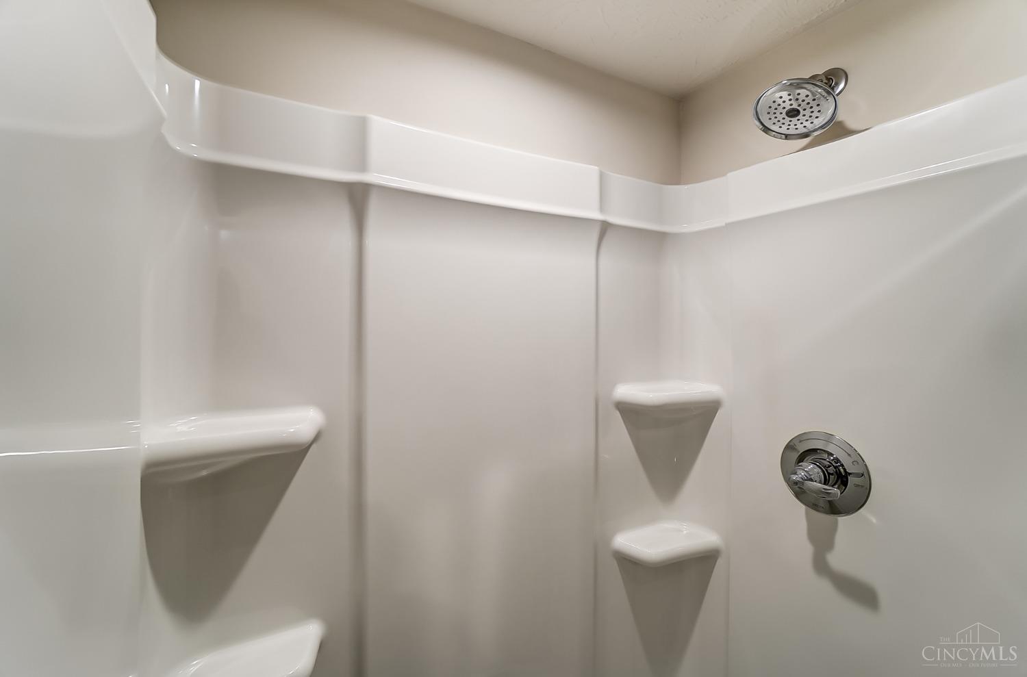 2301 Sir Barton Dr Property Photo 44