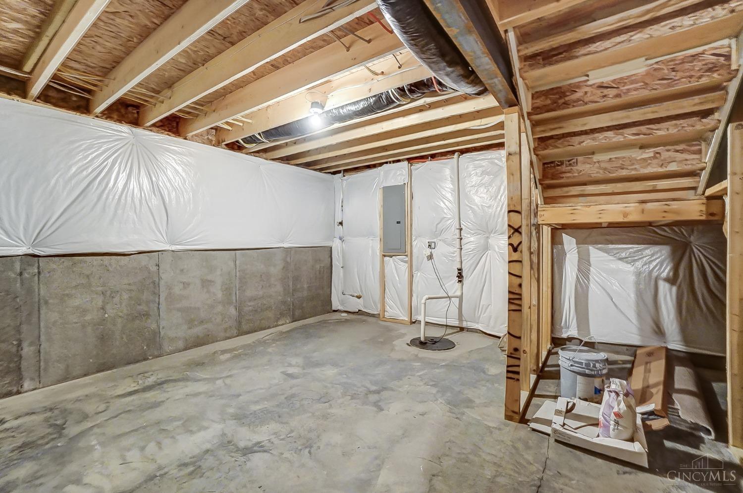 2301 Sir Barton Dr Property Photo 45