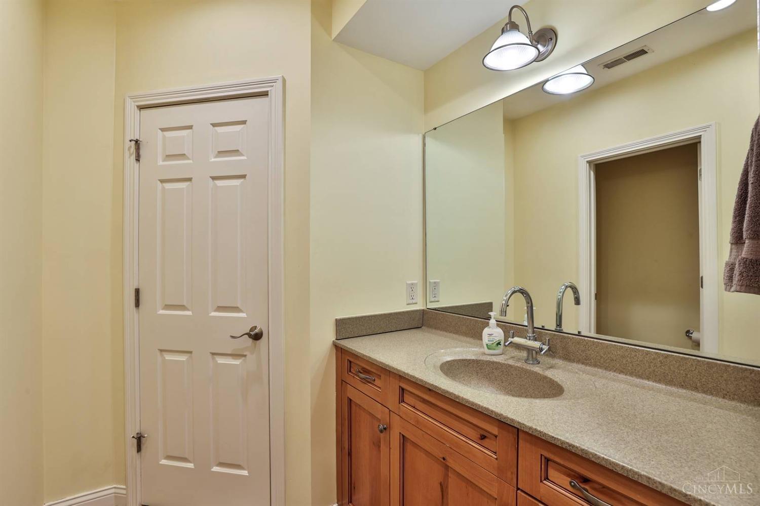 21563 Fox Road Property Photo 55
