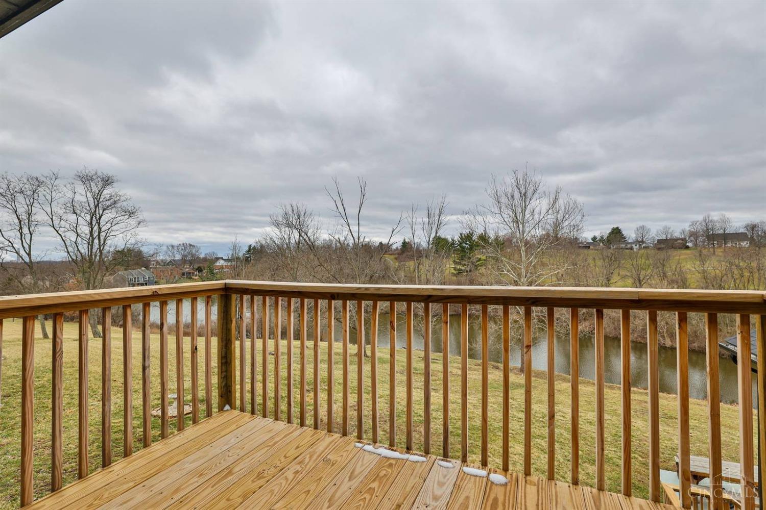 19713 Alpine Dr Property Photo 28