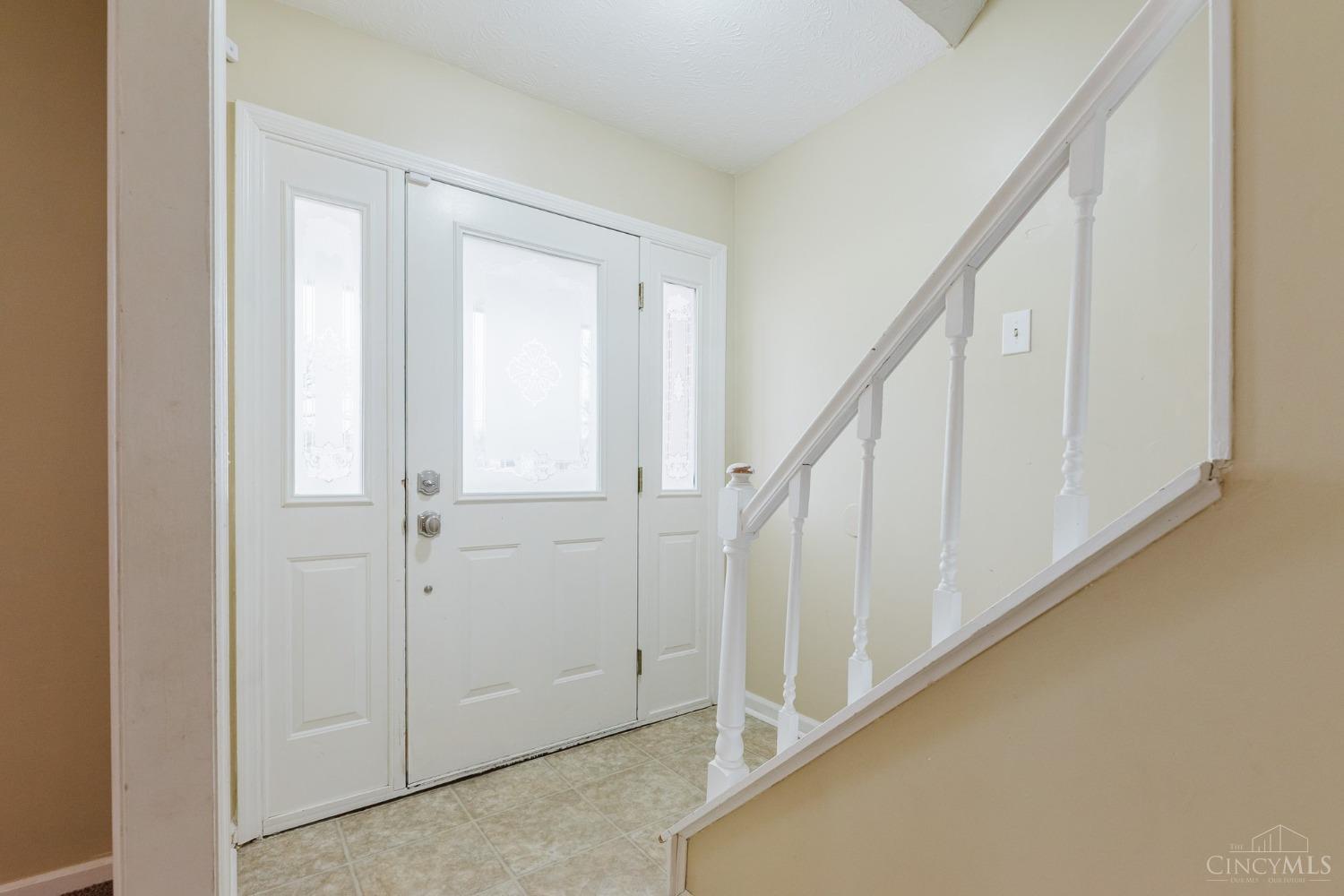 12088 Goodfield Ct Property Photo 5