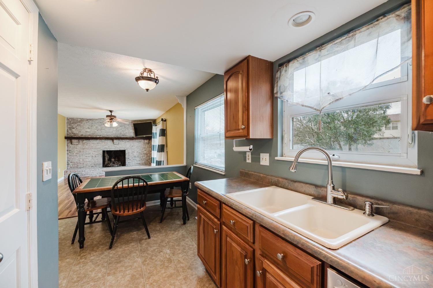 12088 Goodfield Ct Property Photo 13