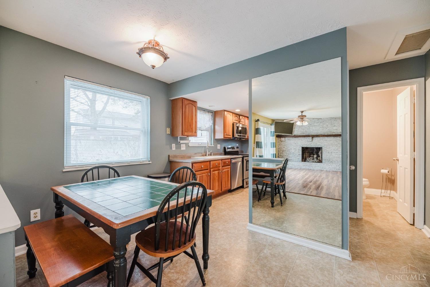12088 Goodfield Ct Property Photo 15