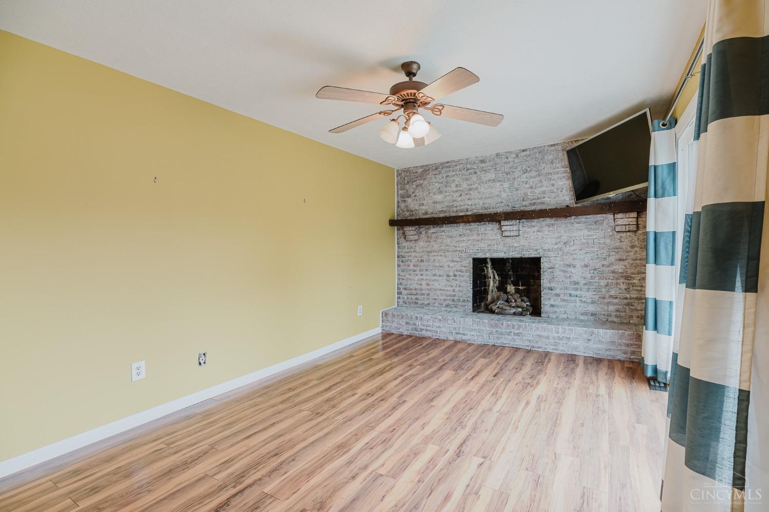 12088 Goodfield Ct Property Photo 18