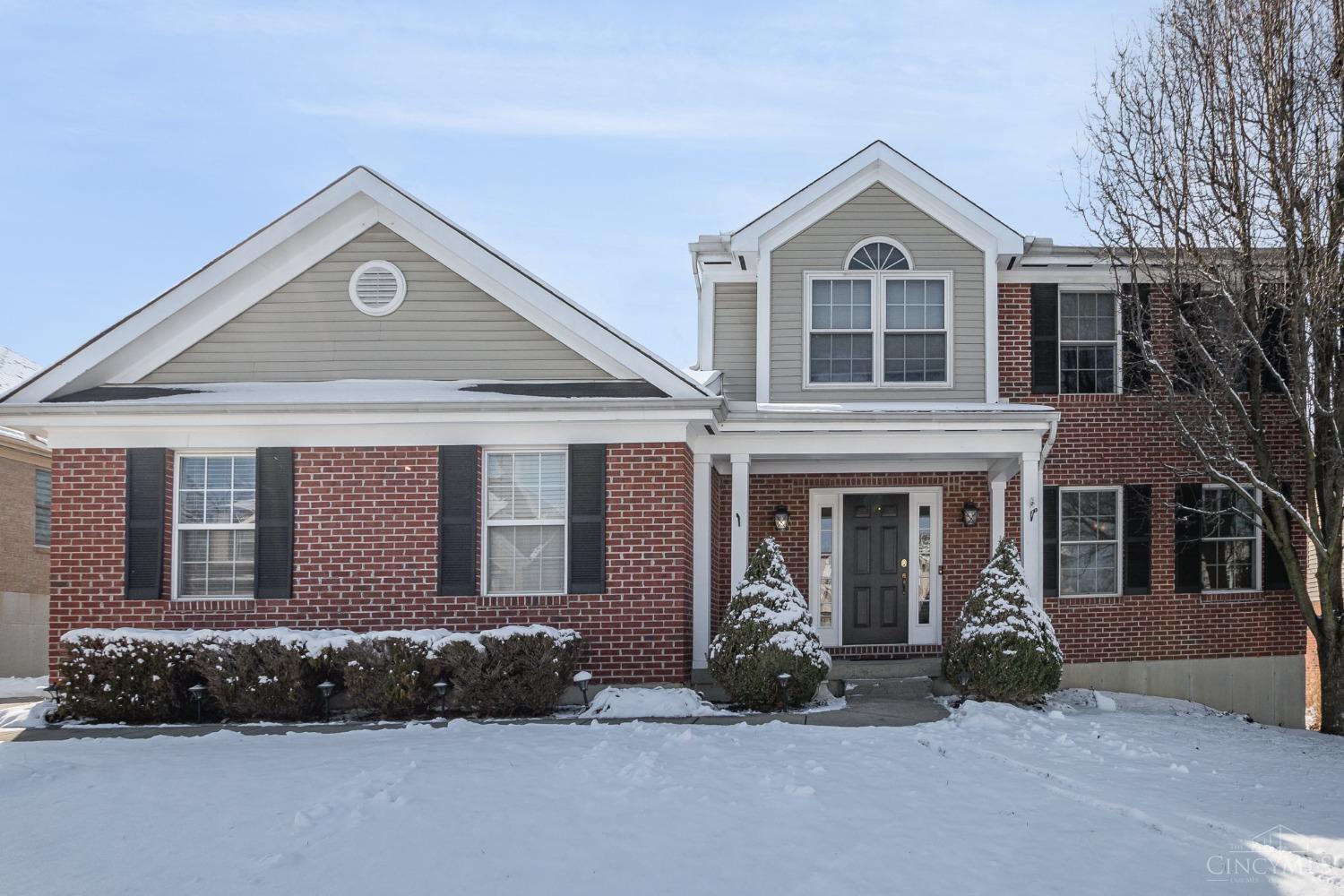 8230 Springleaf Lake Dr Property Photo 1