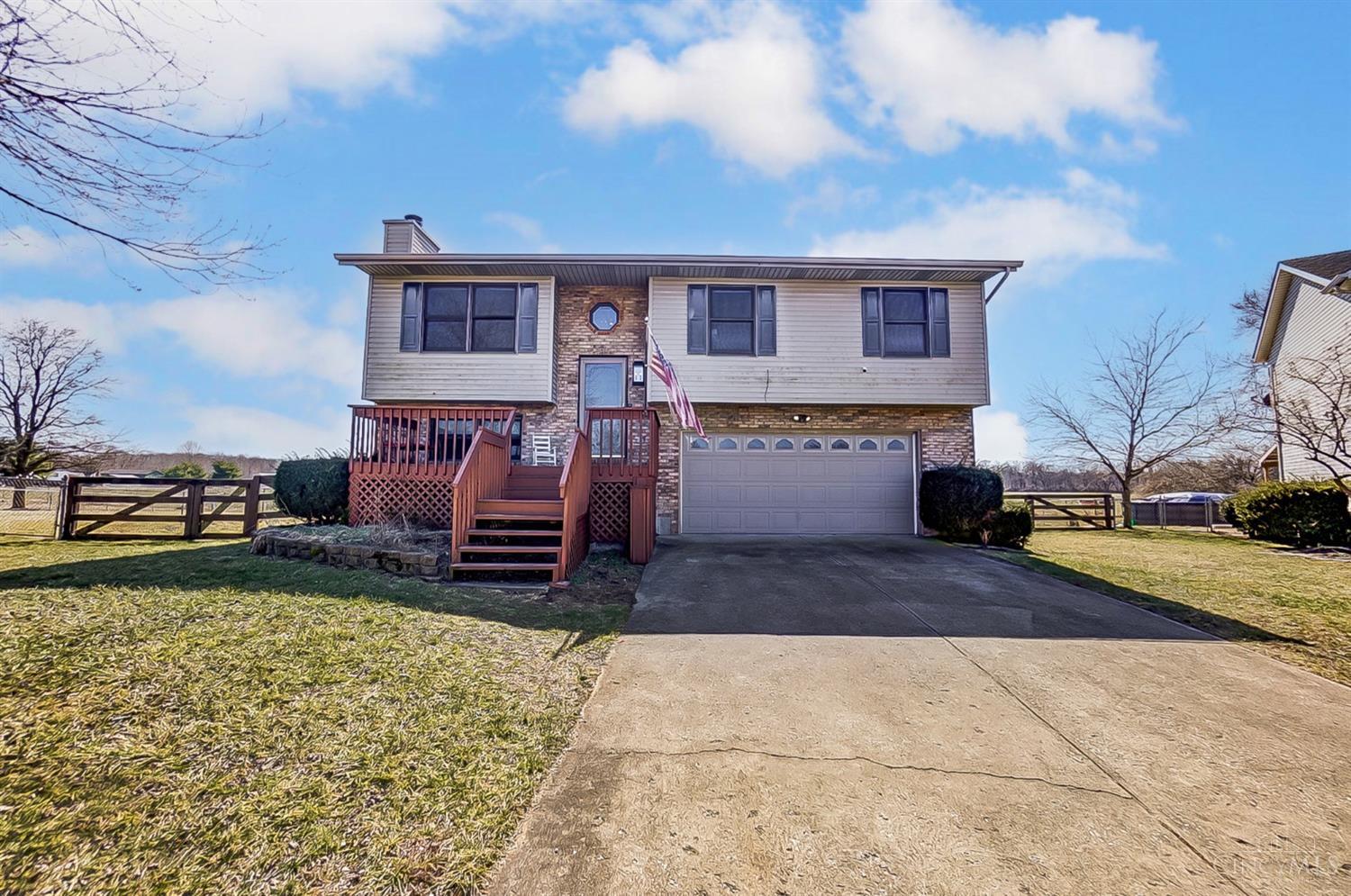 6828 Torrington Dr Property Photo 1