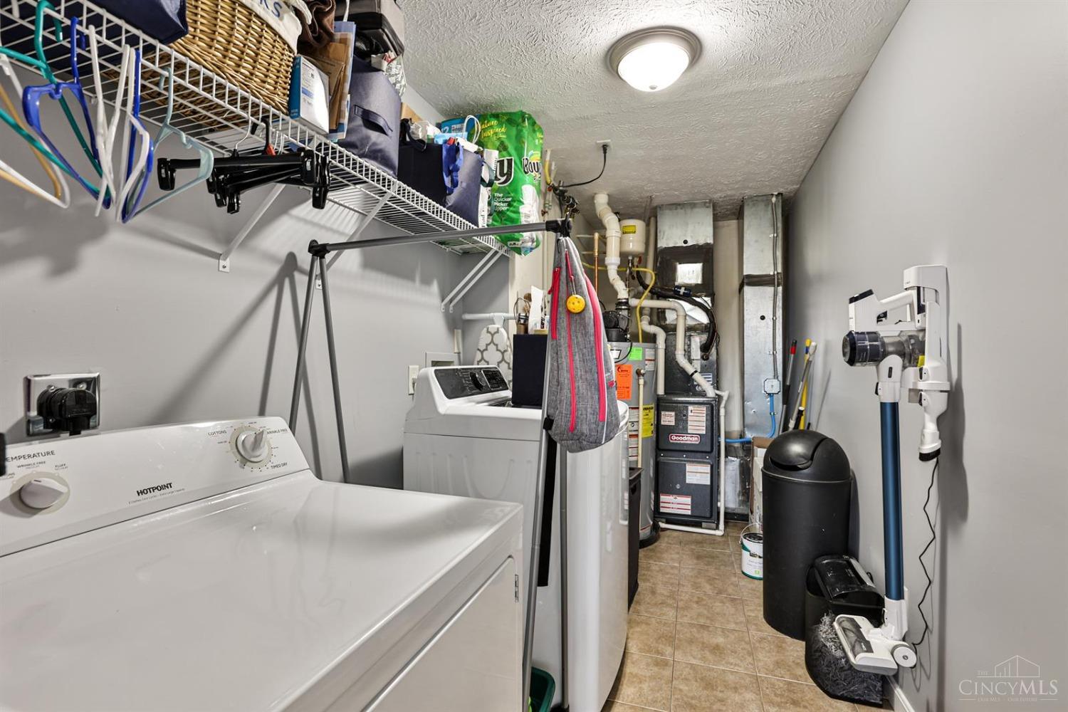 3593 Thorngate Dr Property Photo 19
