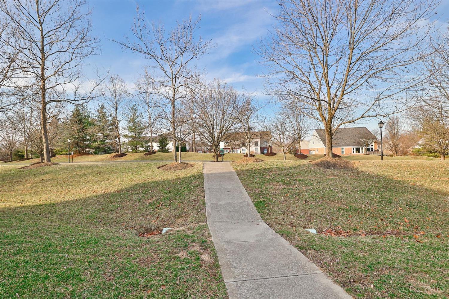 3593 Thorngate Dr Property Photo 24