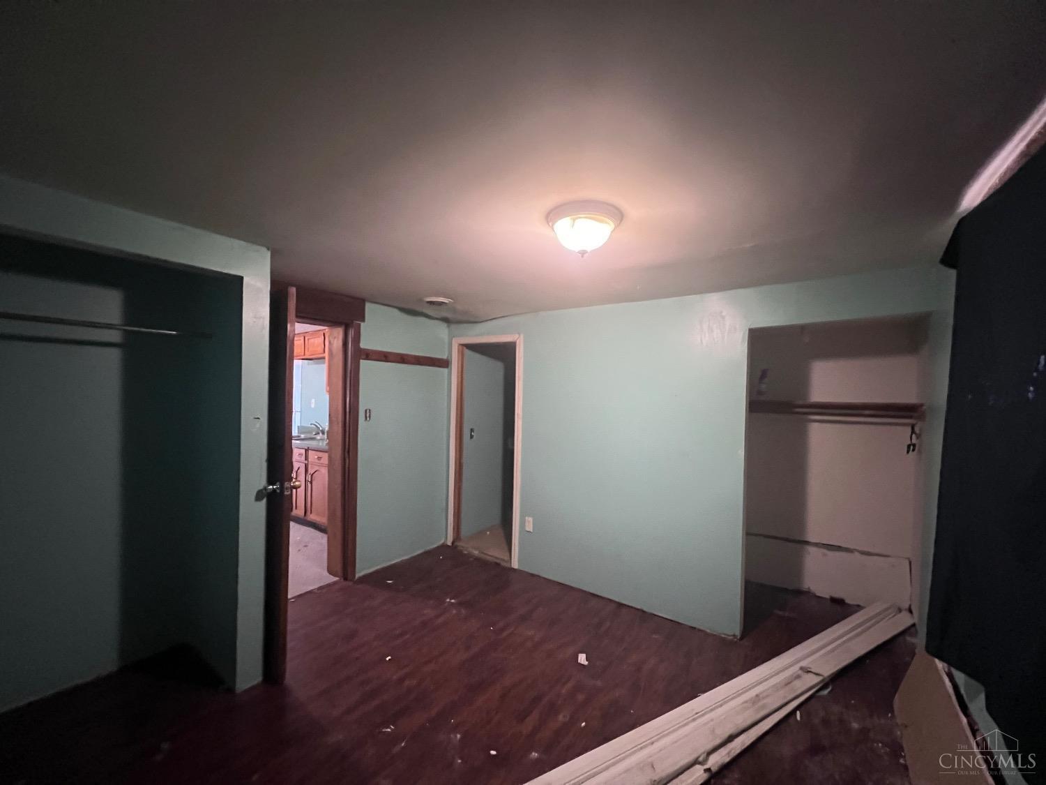 7530 E Miami River Rd Property Photo 19