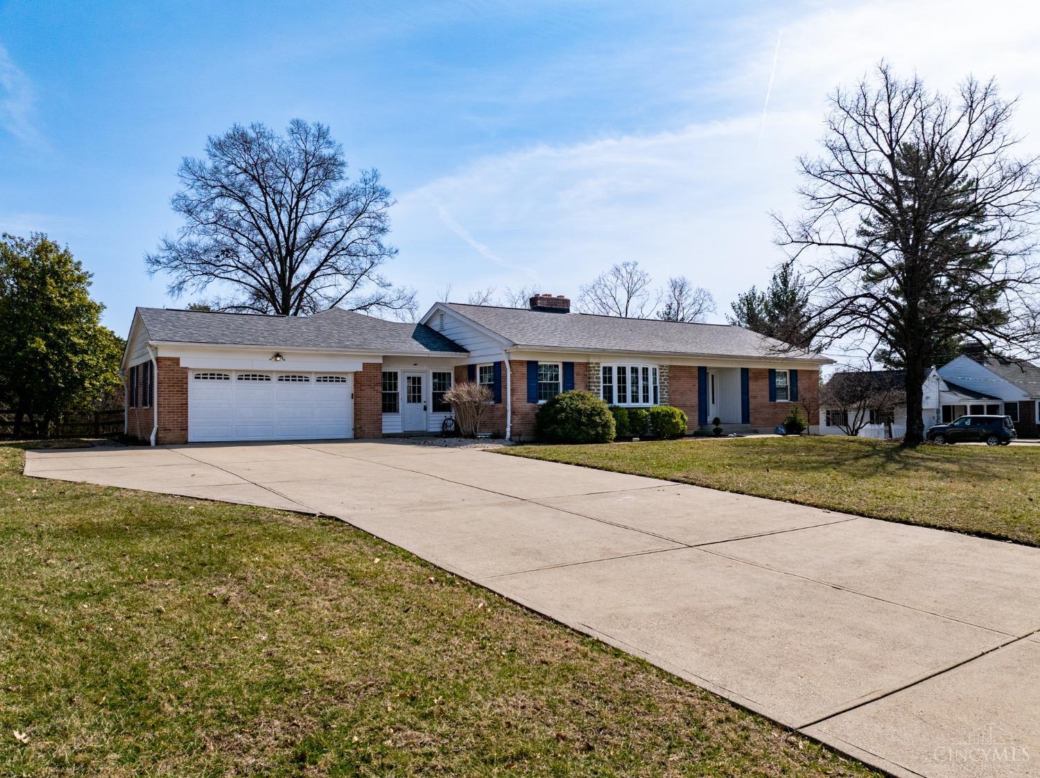 5880 Farlook Dr Property Photo 1