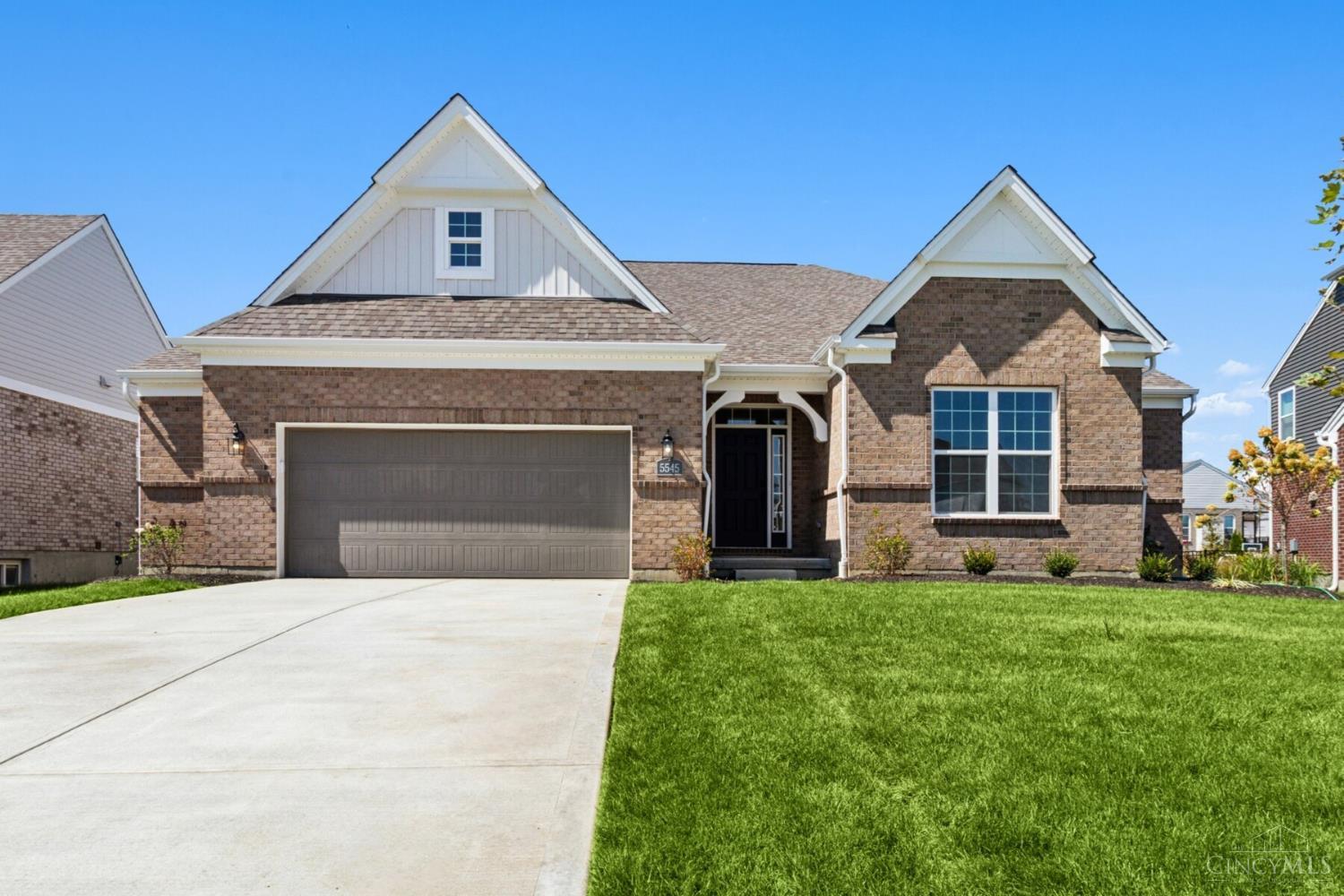 5545 Timberhill Drive Property Photo 1