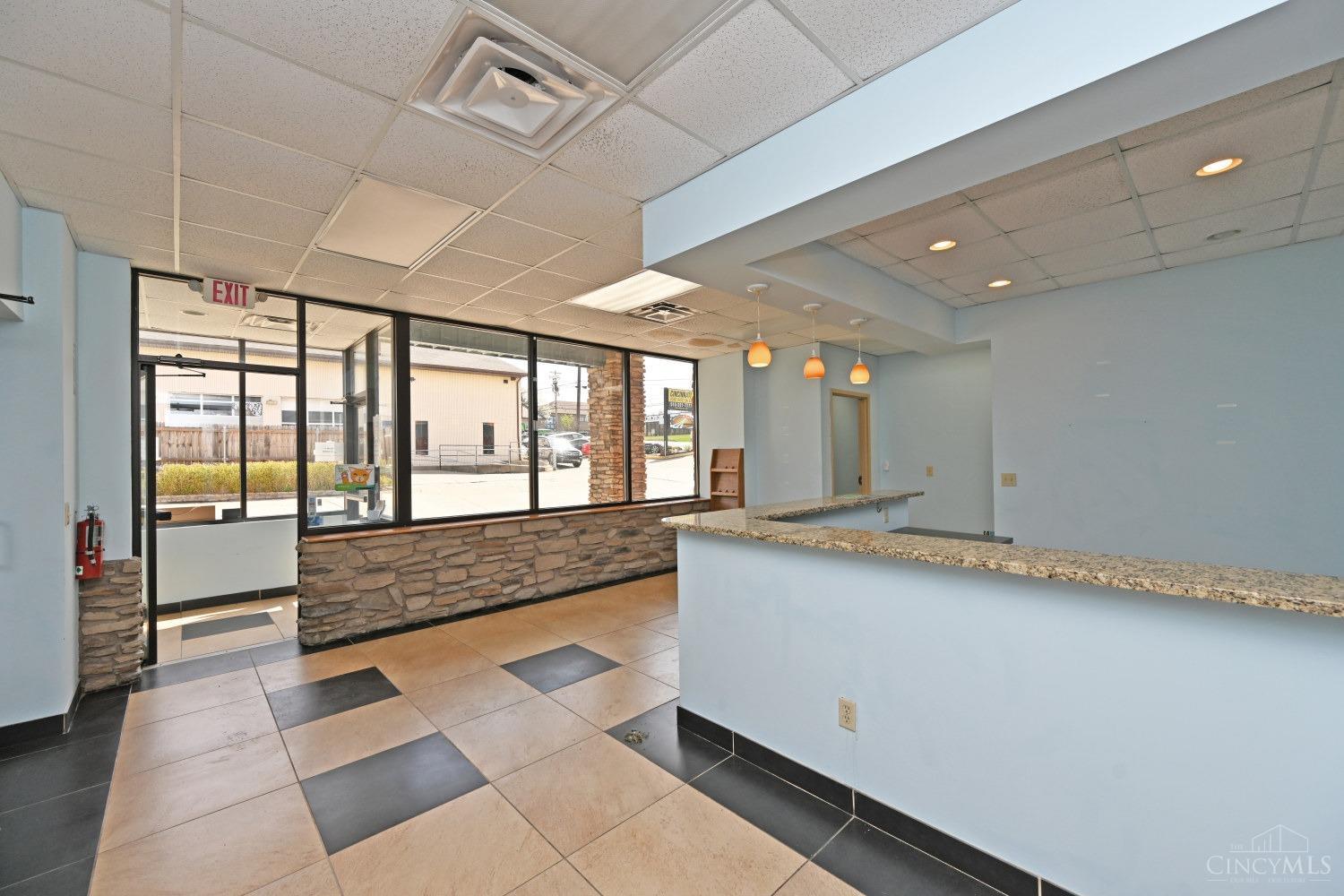 8240 Beechmont Avenue Property Photo 8