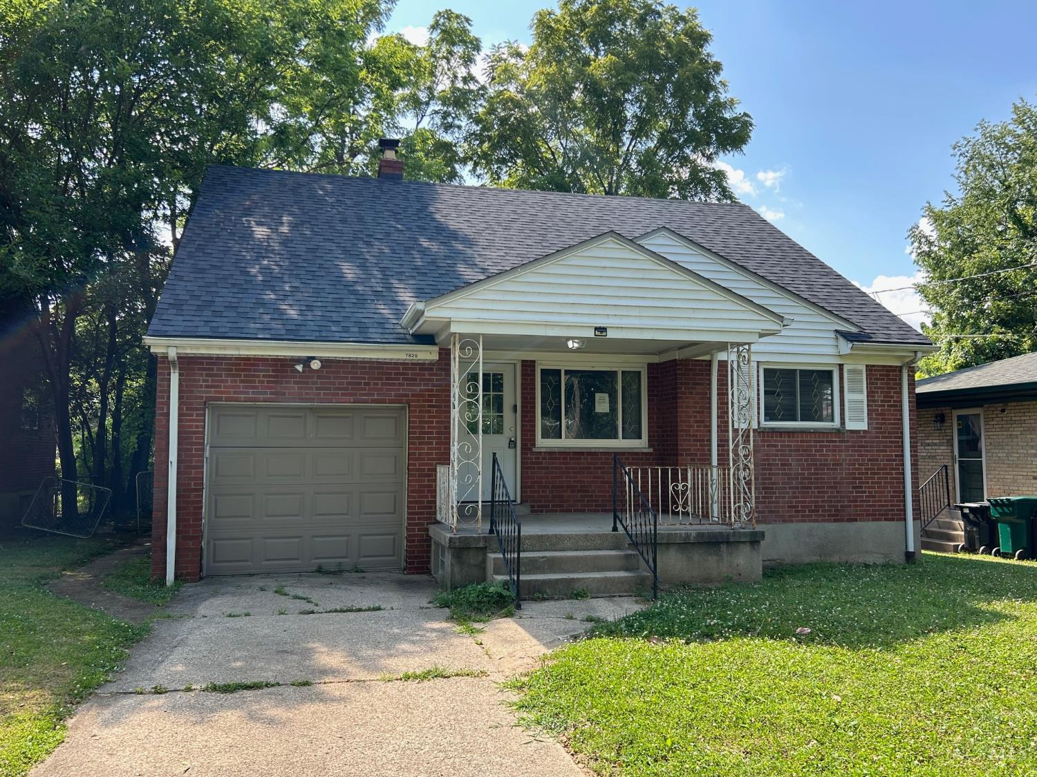 7829 Greenland Place Property Photo 1