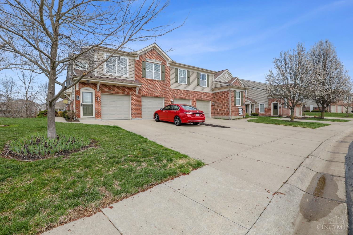 1392 Shadowood Trl Property Photo 1
