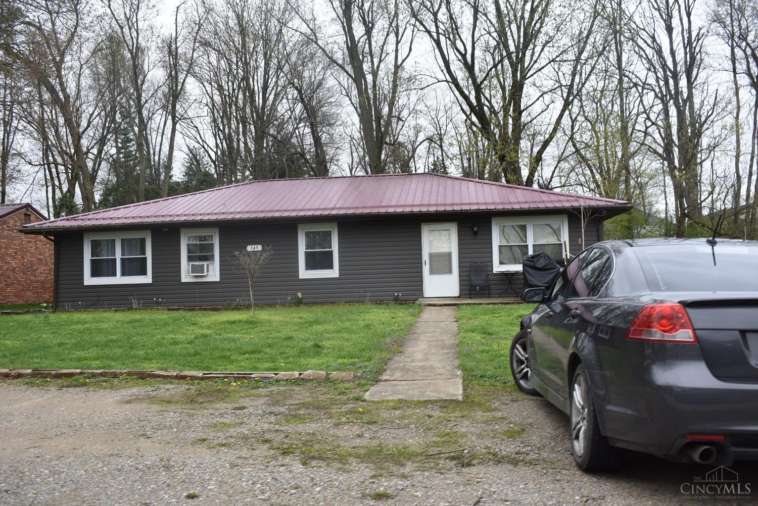 149 Locust St Property Photo 1