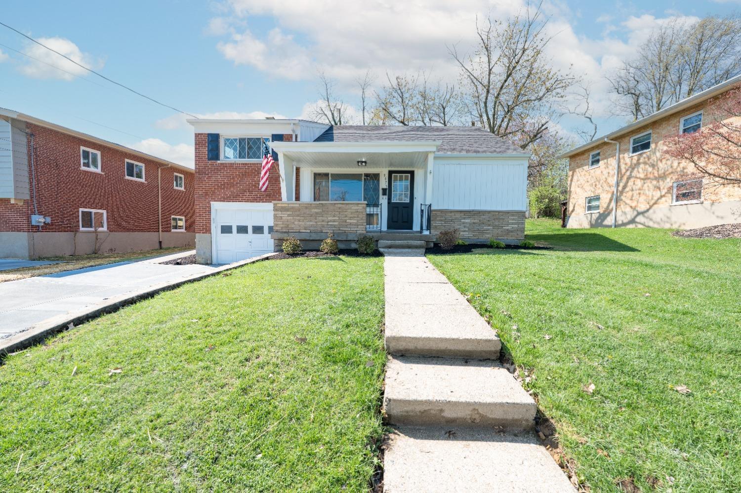 5673 Woodhaven Dr Property Photo 1