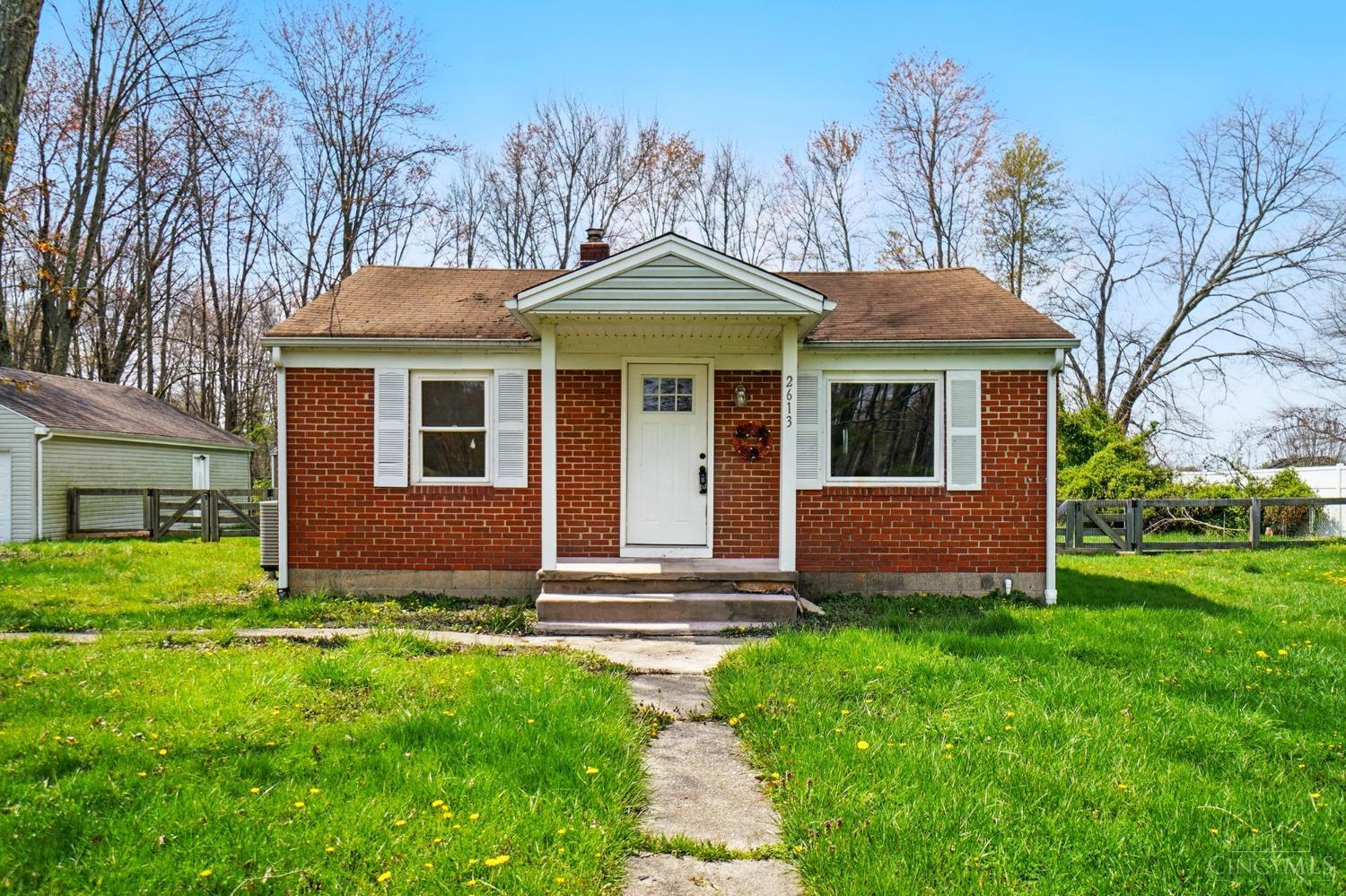 2613 Spring St Property Photo