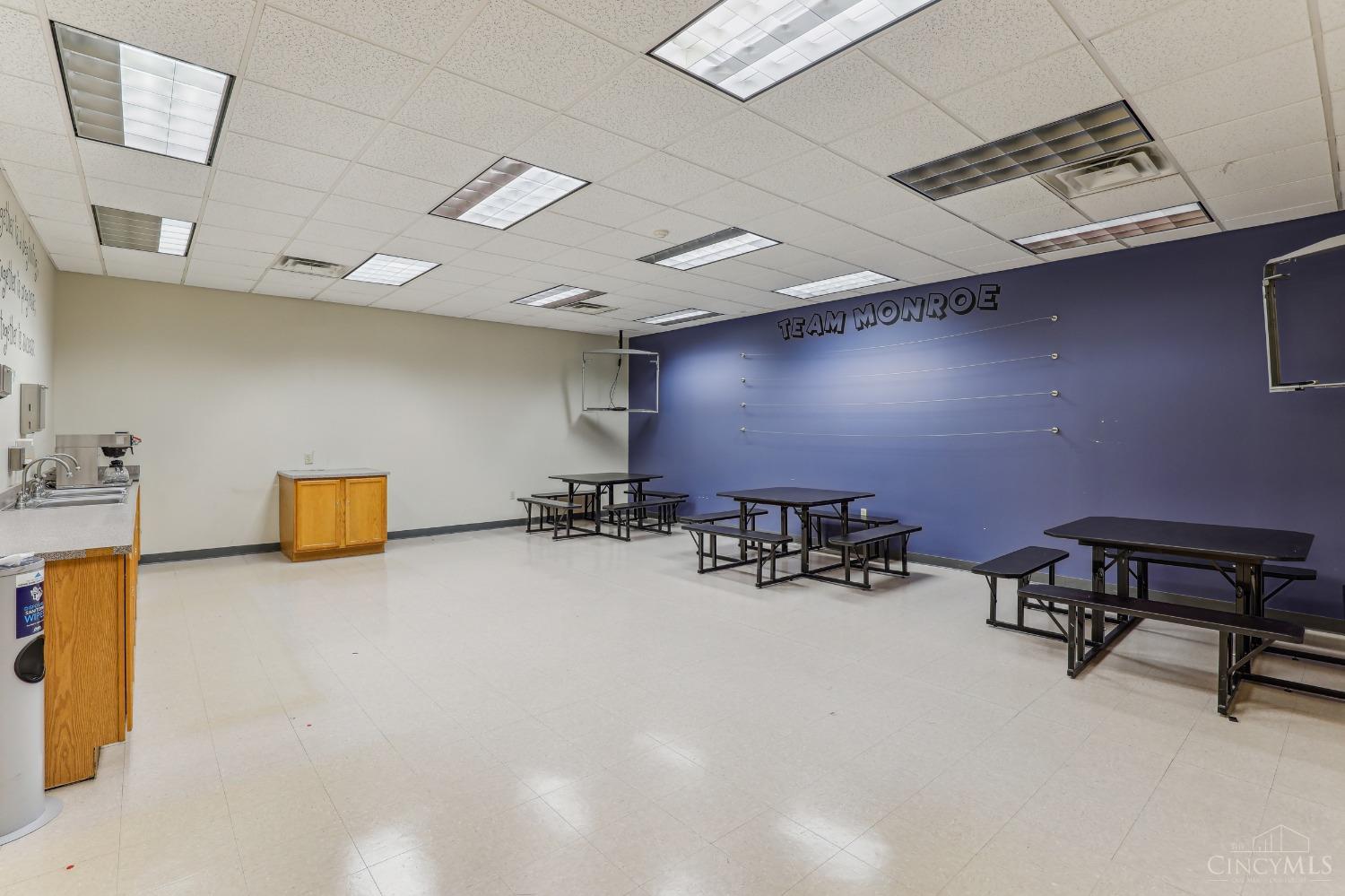 60 Overbrook Drive Property Photo 18