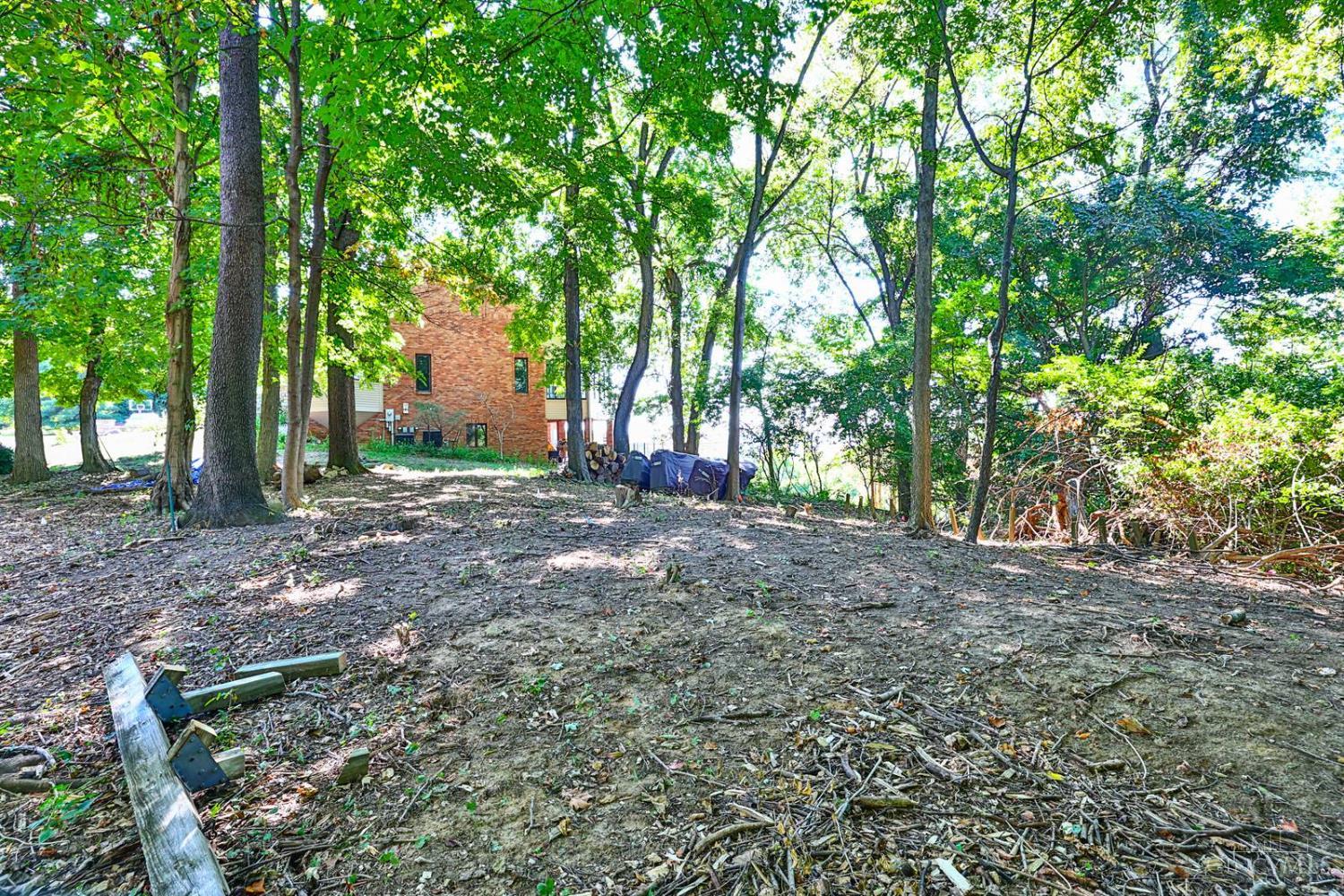 Southpointe Drive Property Photo 16