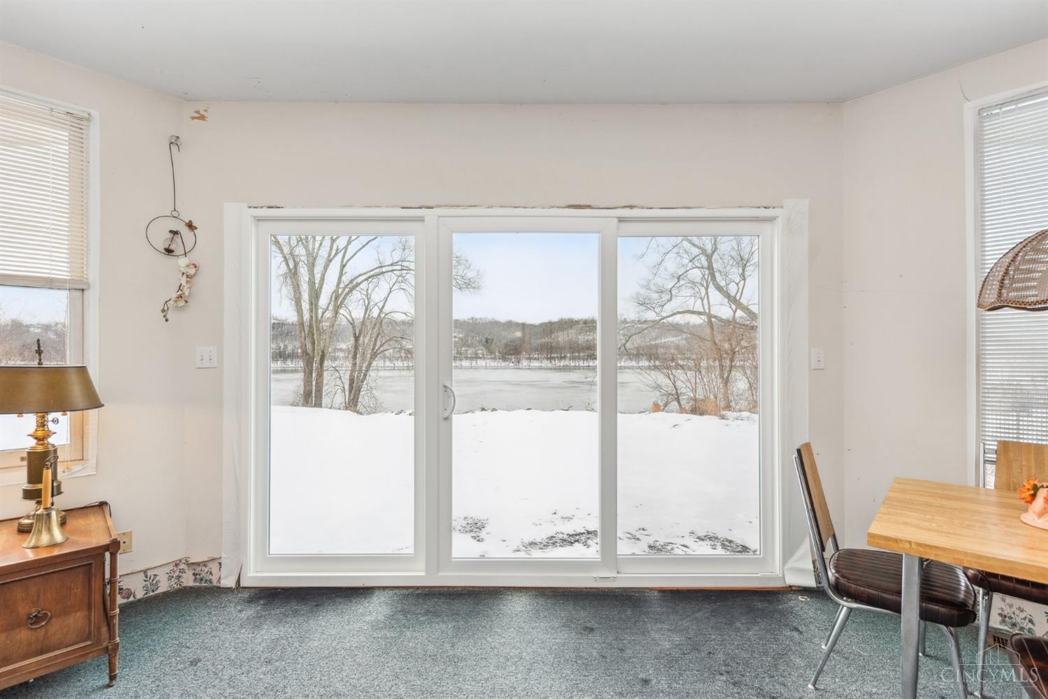 411 Front Street Property Photo 16