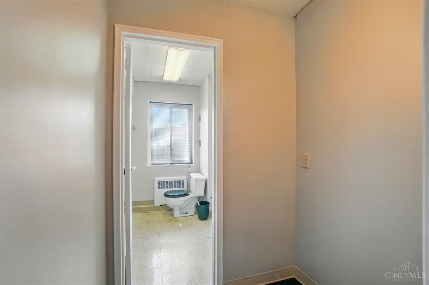 7540 Reading Road Property Photo 42