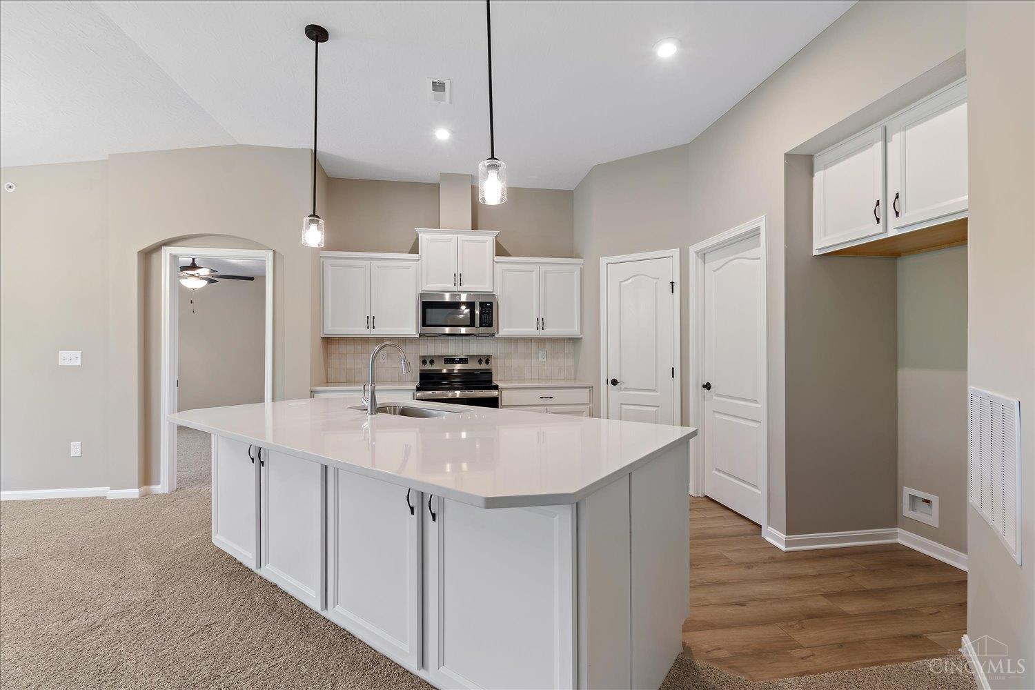 547 Tradition Ridge Property Photo 2