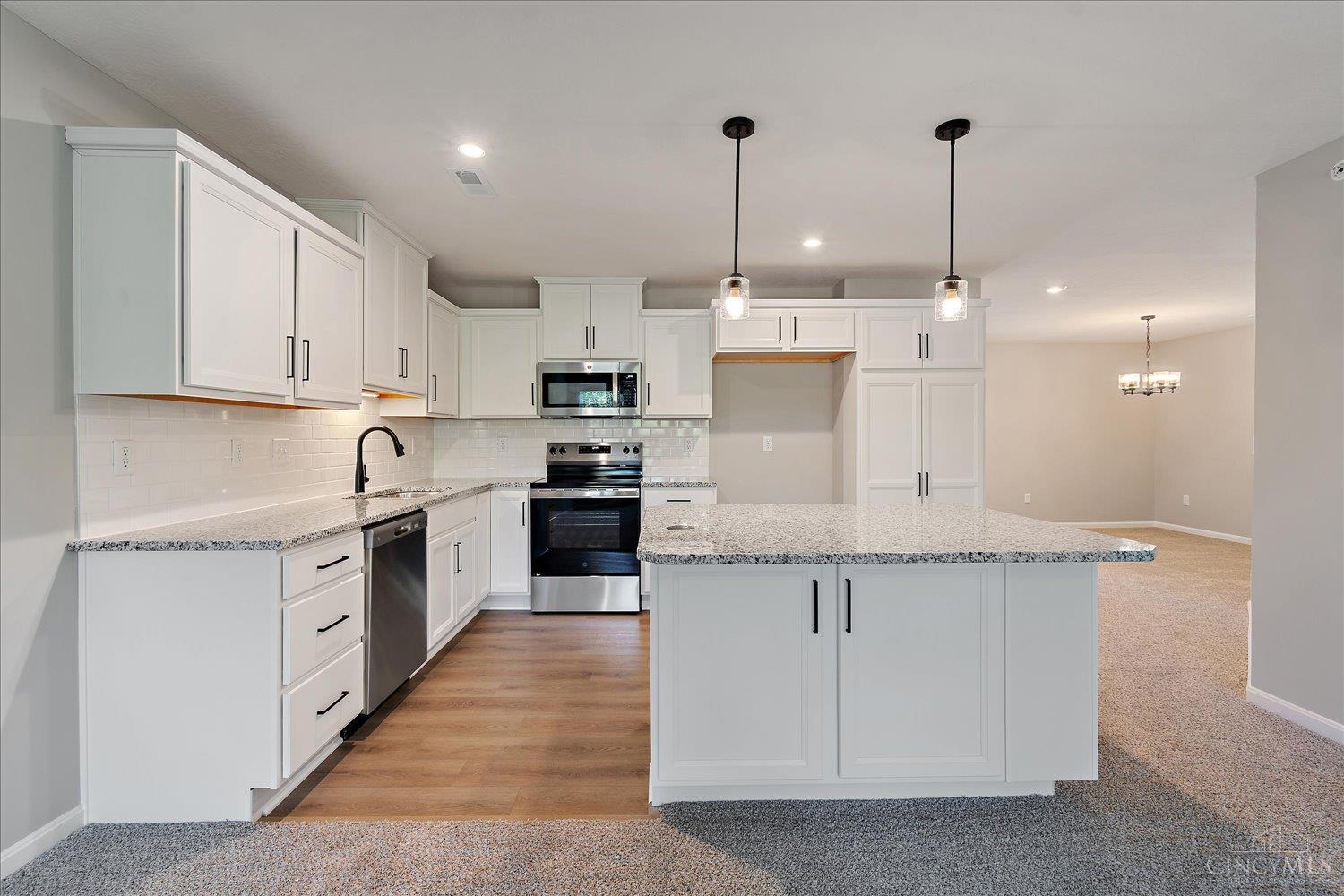 537 Tradition Ridge Property Photo 4