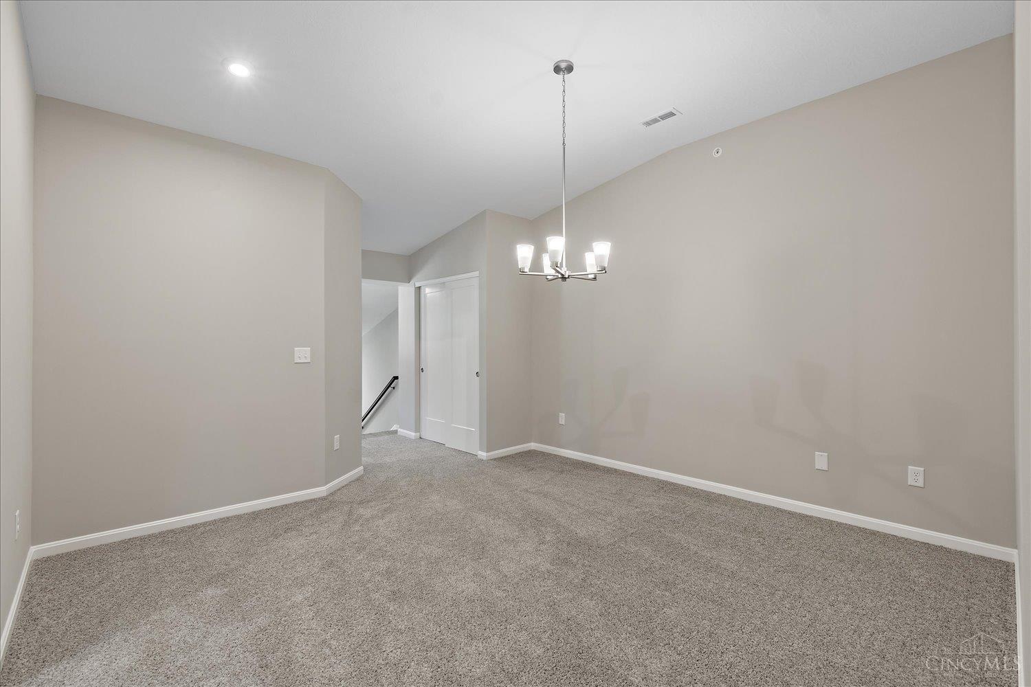 541 Tradition Ridge Property Photo 7