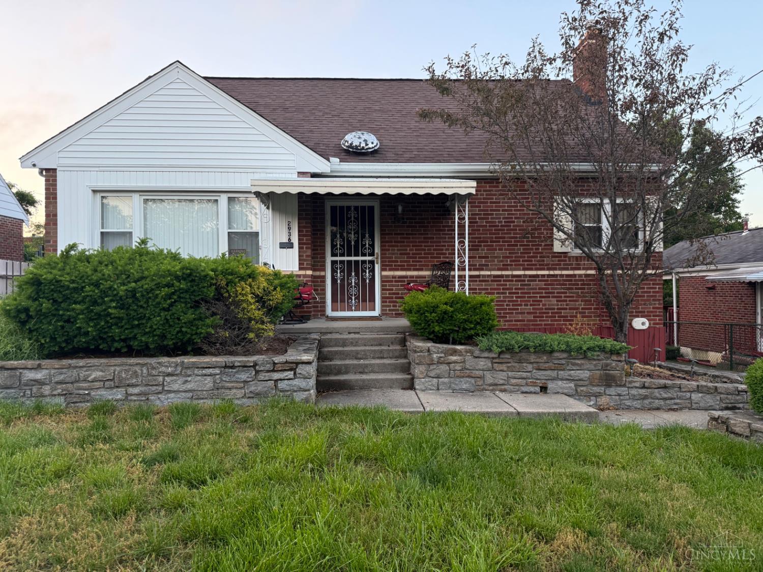 2936 West Tower Avenue Property Photo 1