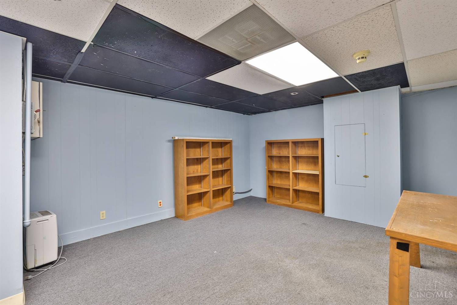 2029 Madison Road Property Photo 11