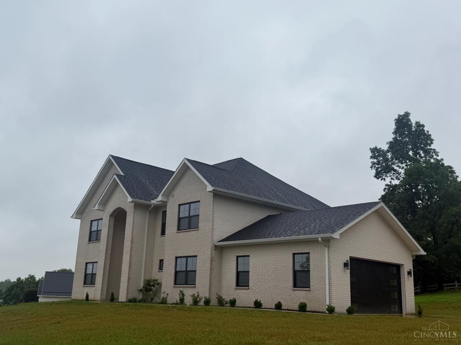 1324 Northwoods Drive Property Photo 1